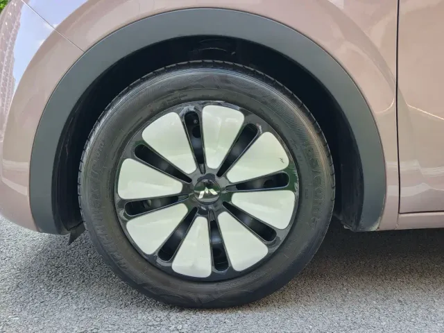 Wuling Bingo — Фото автомобиля 10