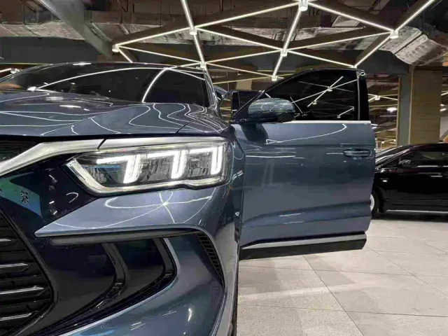 BYD Song Pro — Фото автомобиля 10