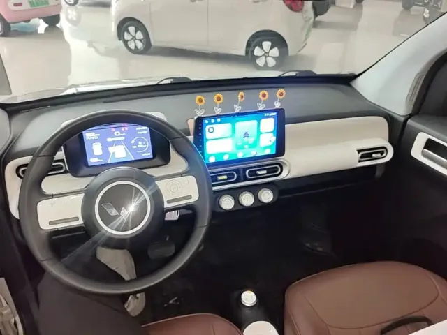 Wuling Hongguang Mini EV — Фото автомобиля 5