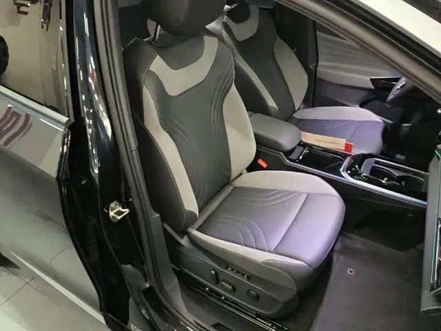 Volkswagen ID.4 Crozz — Фото автомобиля 24
