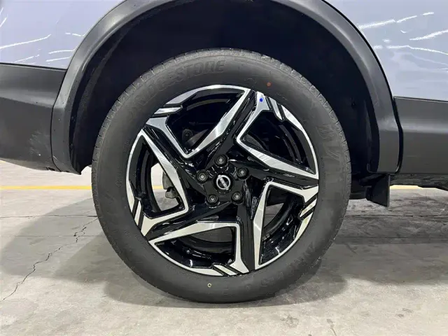 Nissan Qashqai — Фото автомобиля 18