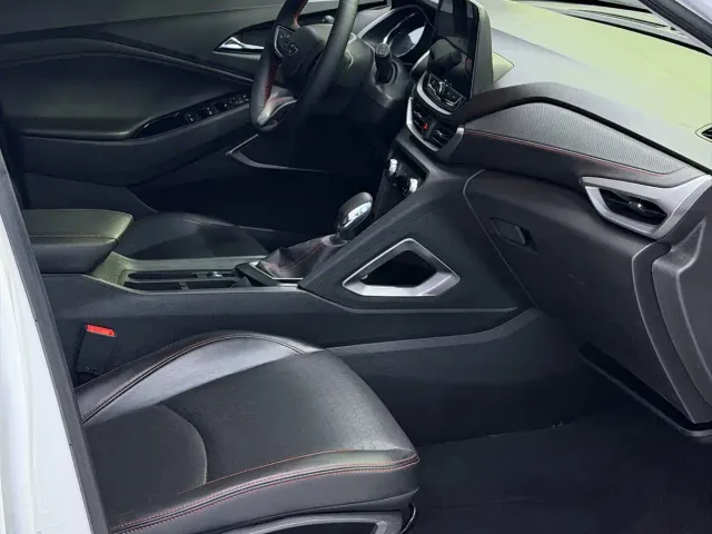Chevrolet Orlando — Фото автомобиля 9