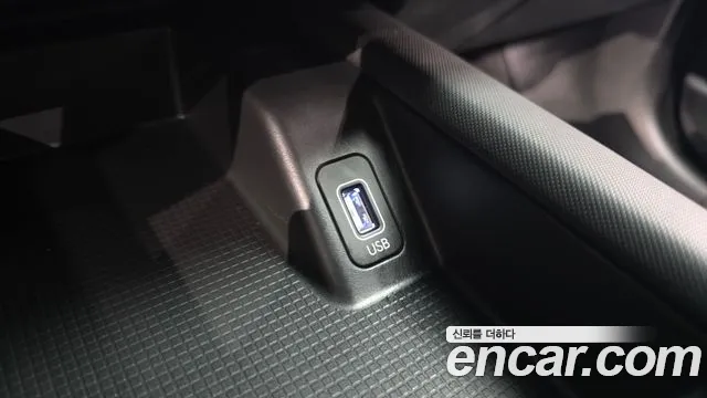 Hyundai Ioniq 6 — Фото автомобиля 30