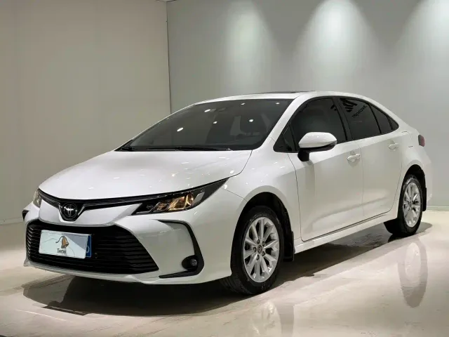 Фотография автомобиля — Toyota Corolla