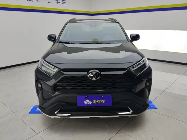 Toyota RAV4 — Фото автомобиля 2