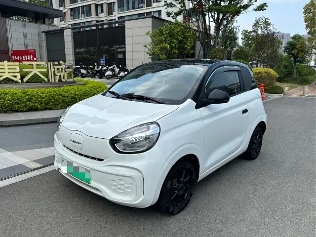 Roewe Clever — Фото автомобиля 2
