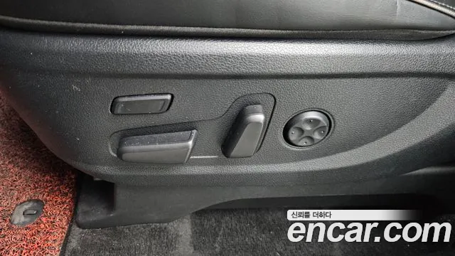 Hyundai Palisade Palisade Бензин 3.8 4WD — Фото автомобиля 25