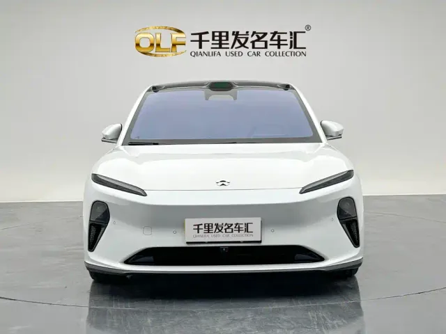 Nio ET5 — Фото автомобиля 2