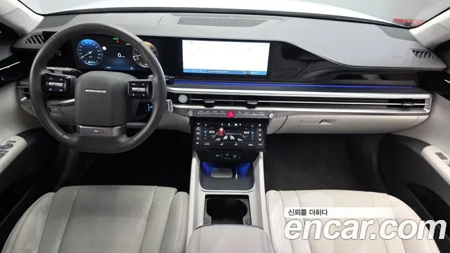 Hyundai Grandeur Grandeur (GN7) 2.5 Бензин 2WD — Фото автомобиля 8