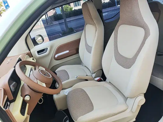 Wuling Hongguang Mini EV — Фото автомобиля 14