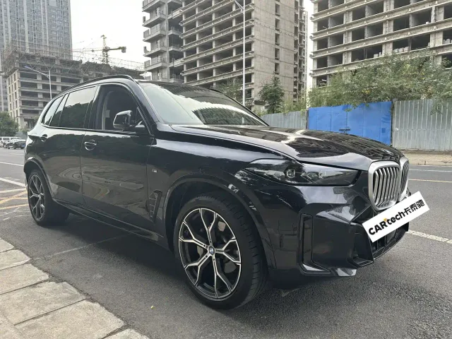 BMW X5 — Фото автомобиля 3