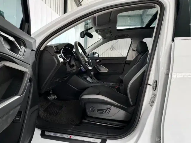 Audi Q3 — Фото автомобиля 19
