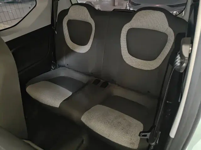 Wuling Hongguang Mini EV — Фото автомобиля 16