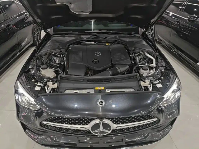 Mercedes-Benz C-Class — Фото автомобиля 19