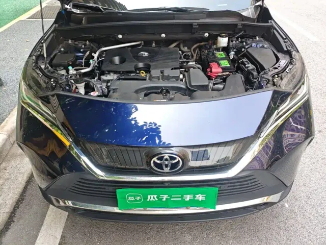 Toyota Harrier — Фото автомобиля 10