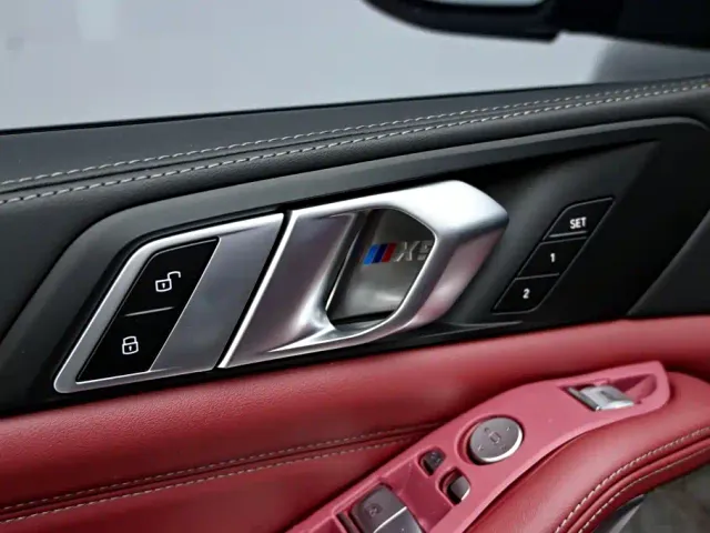 BMW X5 — Фото автомобиля 24
