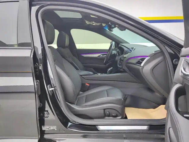 Cadillac CT5 — Фото автомобиля 8