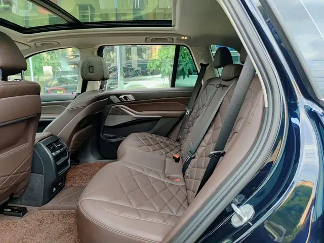 BMW X5 — Фото автомобиля 8