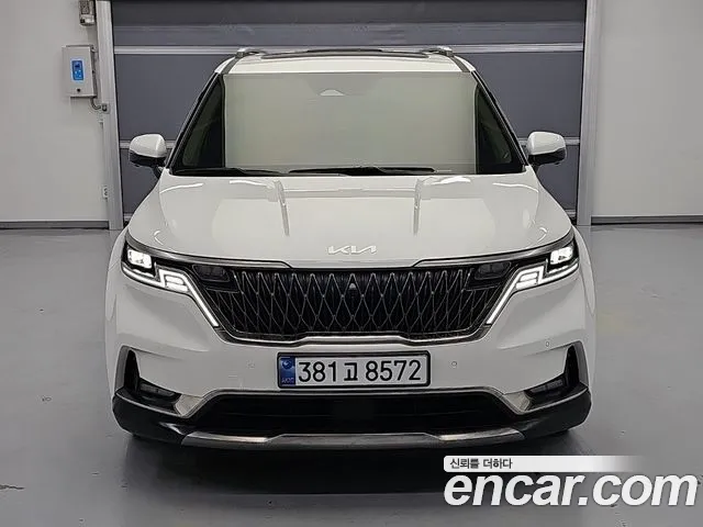 Фотография автомобиля — Kia Carnival Generation 4