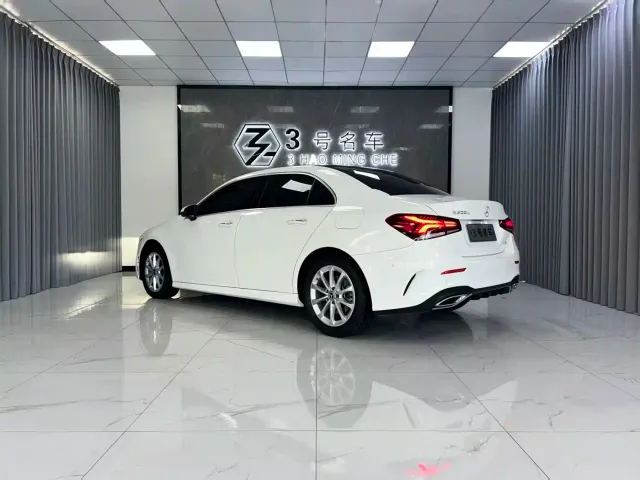 Mercedes-Benz A-Class — Фото автомобиля 5