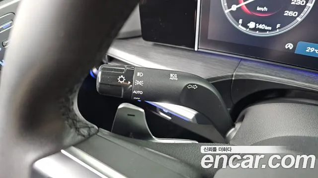 Hyundai Santafe Santa Fe (MX5) Бензин 2.5T 2WD — Фото автомобиля 27