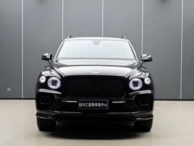Bentley Bentayga — Фото автомобиля 4