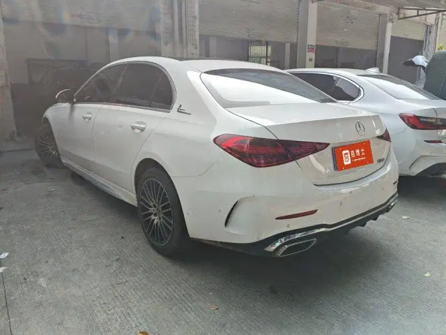 Mercedes-Benz C-Class — Фото автомобиля 4