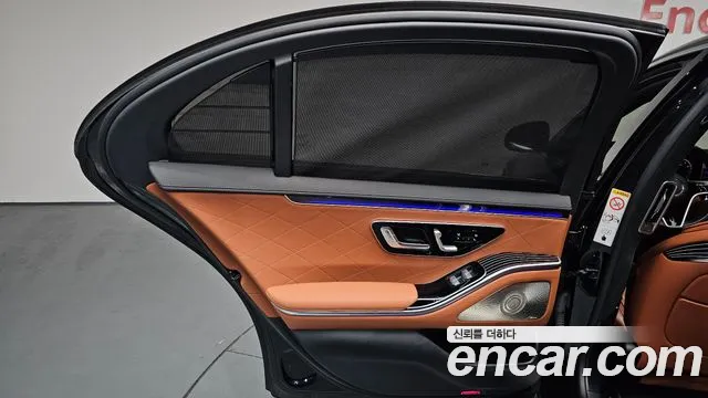 Mercedes-Benz S-Class — Фото автомобиля 19