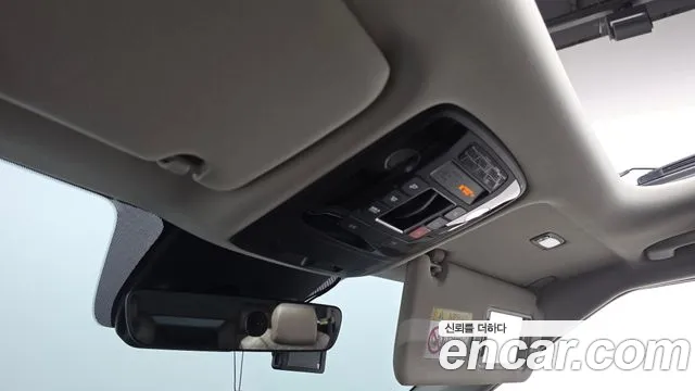Kia Carnival 4th Gen — Фото автомобиля 28