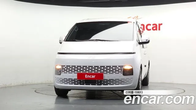 Hyundai Staria — Фото автомобиля 3