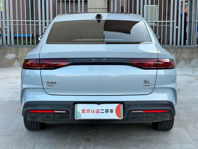 BYD Qin L — Фото автомобиля 8