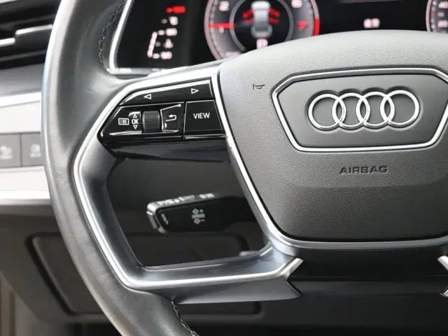 Audi A7L — Фото автомобиля 16