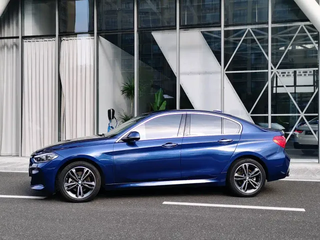 BMW 1 Series — Фото автомобиля 3