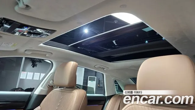 Hyundai Grandeur GN7 — Фото автомобиля 21