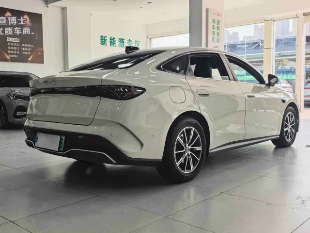 BYD Seal 06 — Фото автомобиля 7