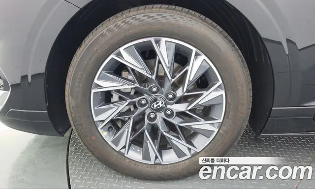 Hyundai Grandeur GN7 — Фото автомобиля 5