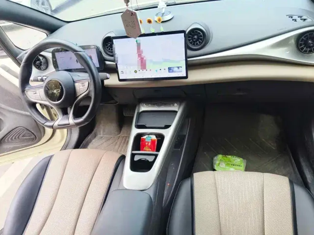 BYD Dolphin — Фото автомобиля 12