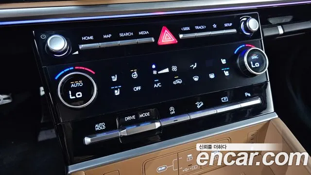 Hyundai Santa Fe MX5 — Фото автомобиля 14