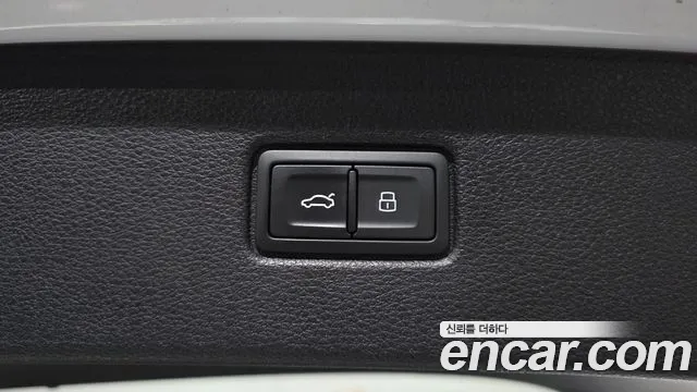 Audi Q7 55 TFSI quattro Premium — Фото автомобиля 28