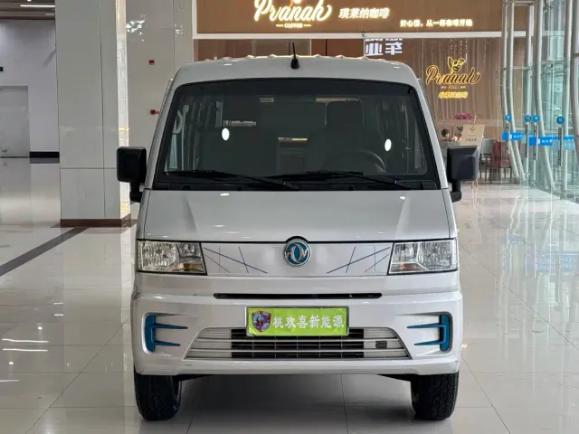 Dongfeng Xiaokang EC36II — Фото автомобиля 2