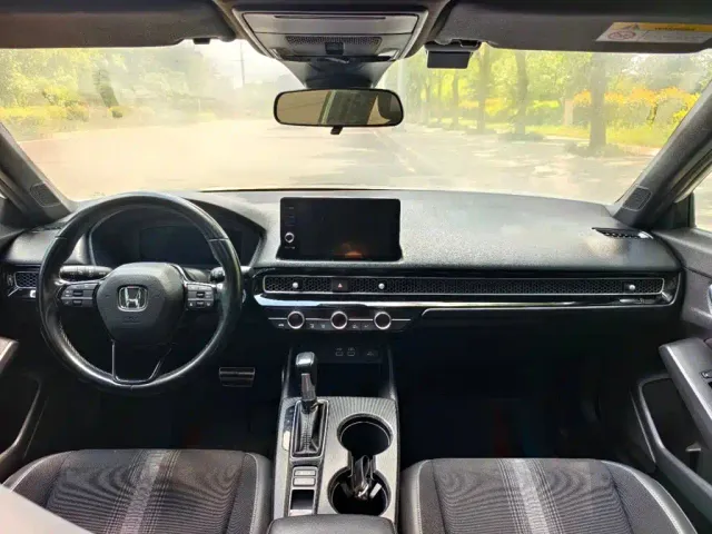 Honda Civic — Фото автомобиля 5