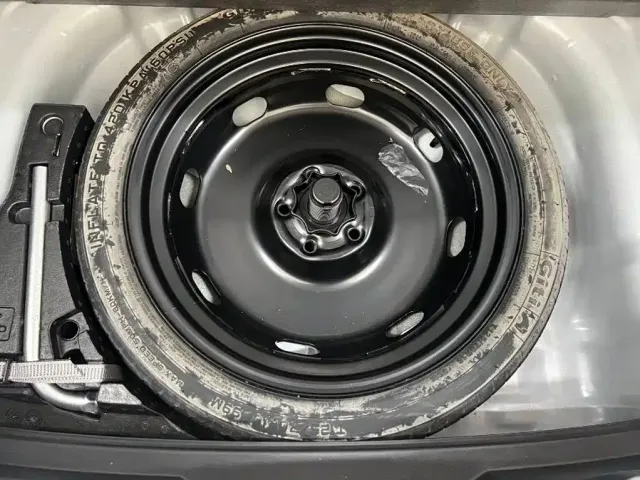 Volkswagen T-Roc — Фото автомобиля 9