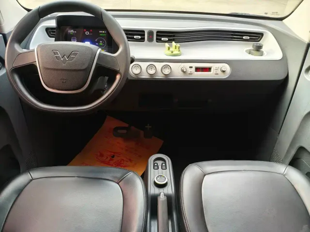 Wuling Hongguang Mini EV — Фото автомобиля 8