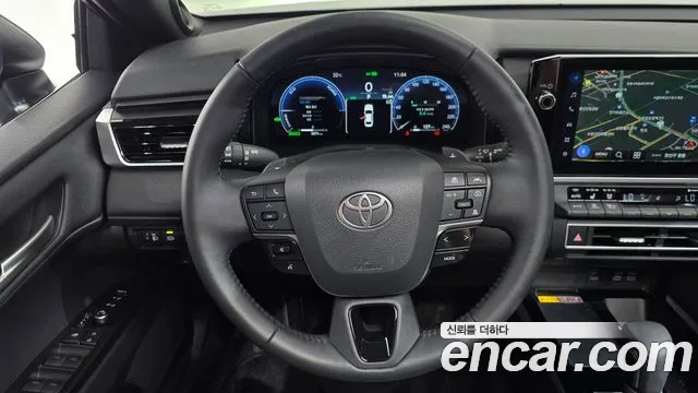 Toyota Camry — Фото автомобиля 12
