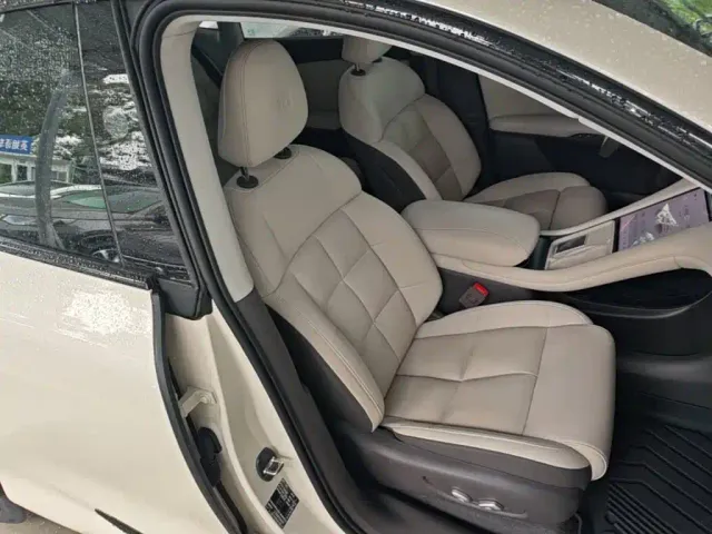 IM Motors LS6 — Фото автомобиля 24