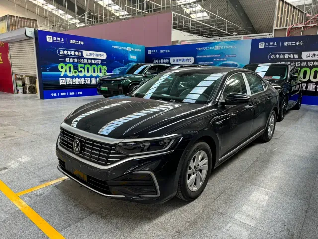 Фотография автомобиля — Volkswagen Passat