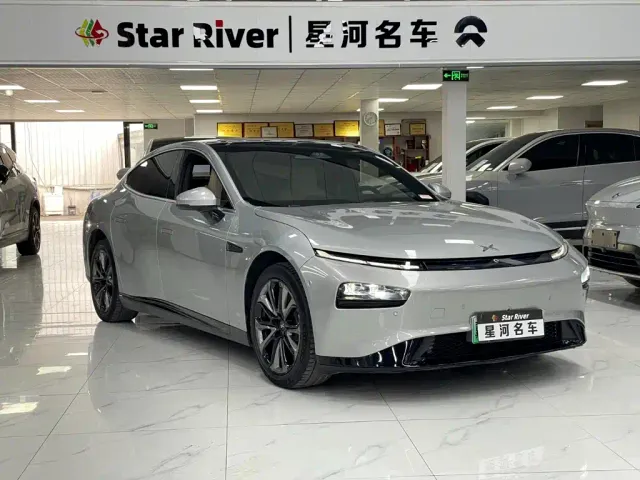 Xpeng P7 — Фото автомобиля 3