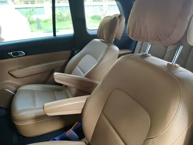 Li Auto ONE — Фото автомобиля 18