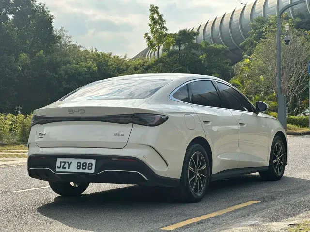 BYD Seal 06 — Фото автомобиля 7