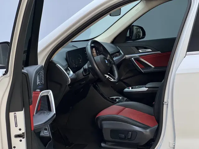 BMW X1 — Фото автомобиля 8